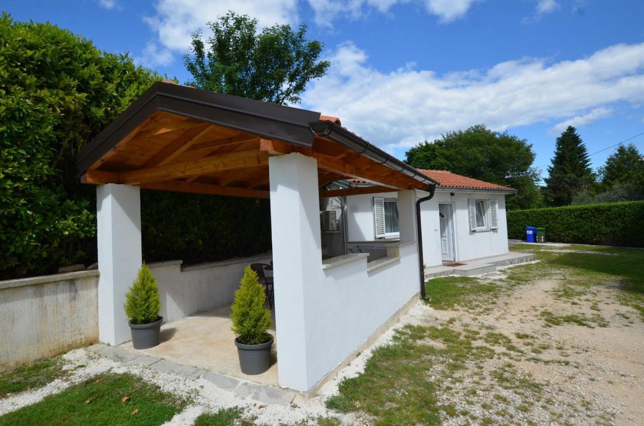 Zminj Apartments Žminj Exterior foto