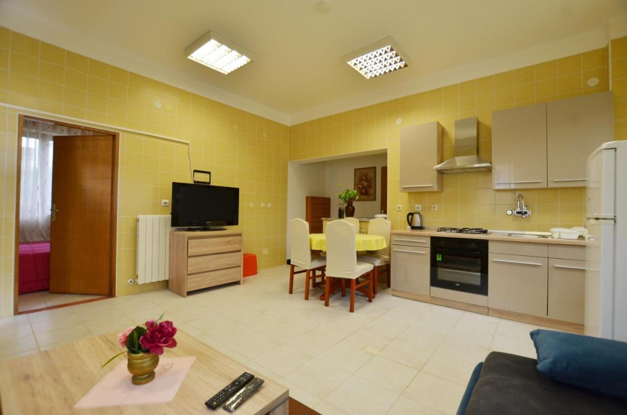 Zminj Apartments Žminj Exterior foto