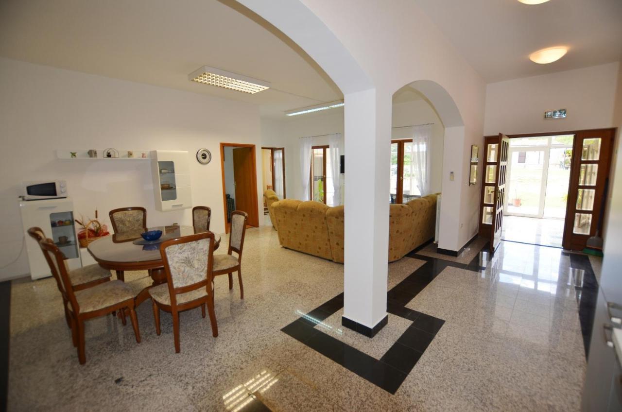 Zminj Apartments Žminj Exterior foto